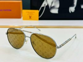 Picture of LV Sunglasses _SKUfw57312789fw